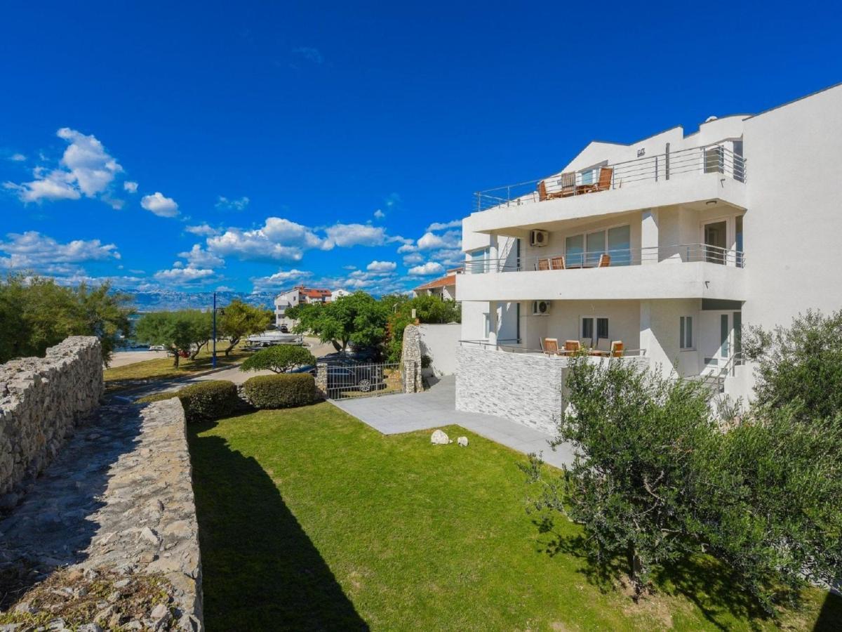 Modern Villa In Nin With Terrace Exterior photo