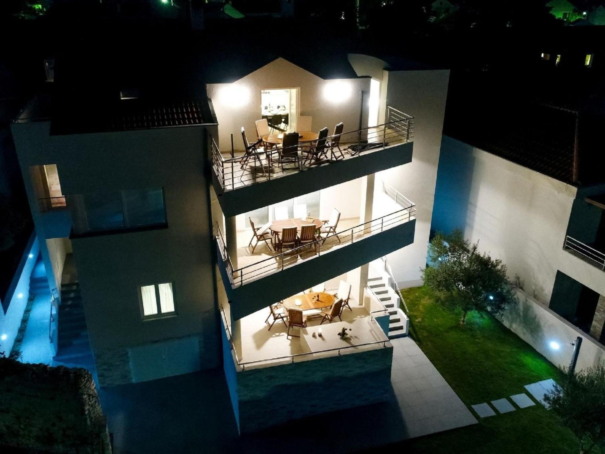Modern Villa In Nin With Terrace Exterior photo